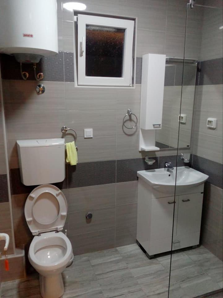 Apartmani M&V Sutomore Kültér fotó