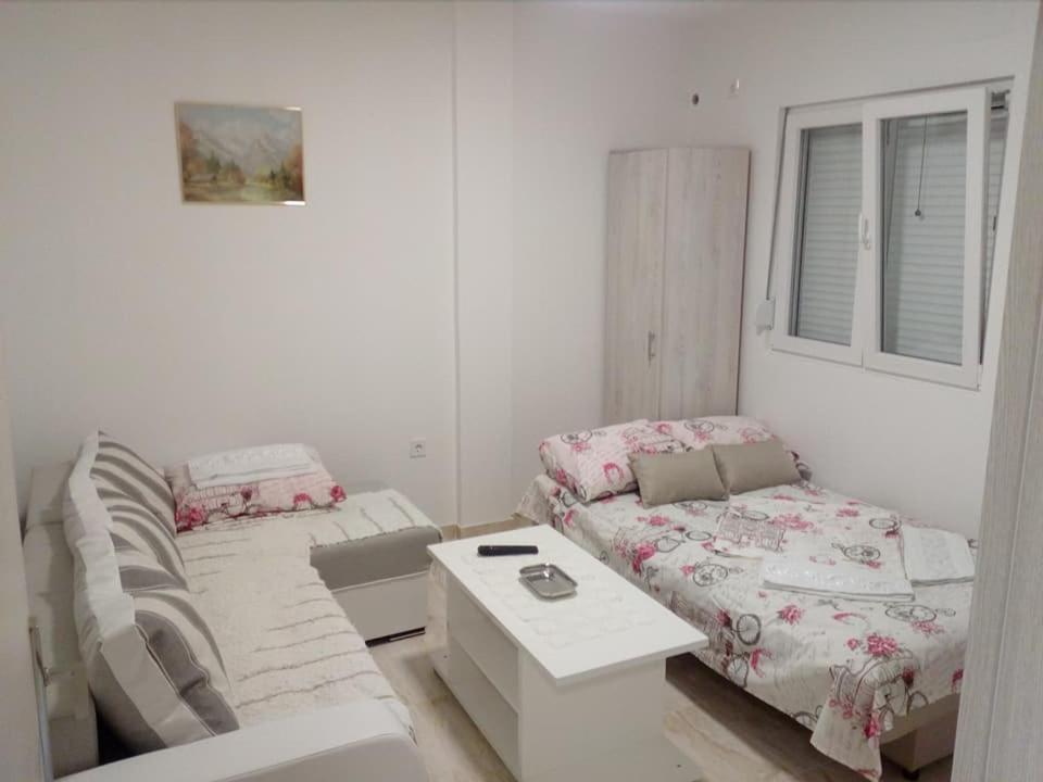 Apartmani M&V Sutomore Kültér fotó